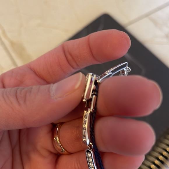 NWT Swarovski Bracelet - Picture 4 of 4